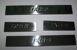Защитные накладки порогов Hyundai ix35