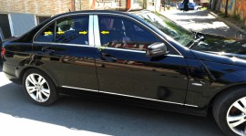 Хром молдинги на дверные стойки Mercedes W204