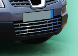 Хромовані грати в бампер Nissan Qashqai 1