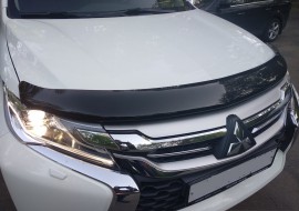 Дефлектор Mitsubishi Pajero Sport 3 