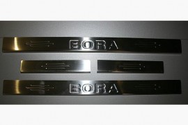 Хром накладки на пороги Volkswagen Bora