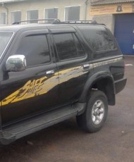 Cobra Tuning Дефлектори вікон Toyota Hilux 6 роки 1998-2004