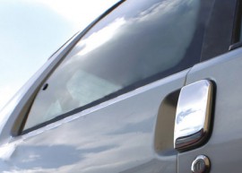 Хромовані накладки на дверні ручки Peugeot 106