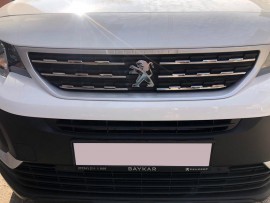 Хромовані накладки на решітку радіатора Peugeot Rifter
