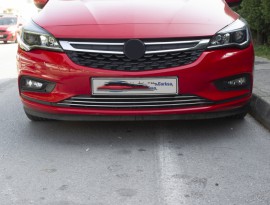 Хром накладки на передній бампер Opel Astra K