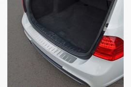 Хром накладка заднего бампера BMW 3 E90