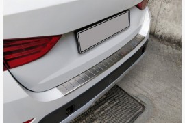 Хром накладка на задний бампер BMW X1 E84