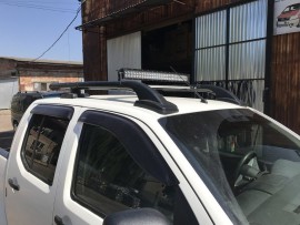 Рейлинги на крышу Nissan Navara D40 