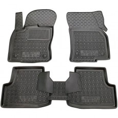 Коврики в салон Seat Ateca с перемычкой