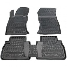 Коврики в салон Subaru Forester 5 SK с перемычкой