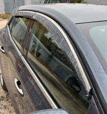 Вітровики Renault Megane 4 хетчбек з хромом молдингами 4шт