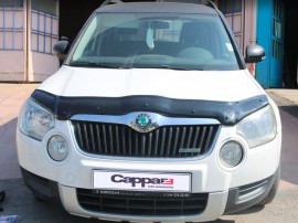 Дефлектор капота Skoda Yeti дорестайлинг