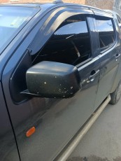 Ветровики на окна Isuzu D-max 3 2019+ на скотче 4шт