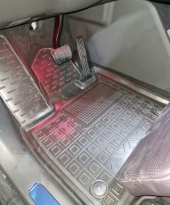 Килимки в салон AVATR 07 комплект на 2 ряди 2024+