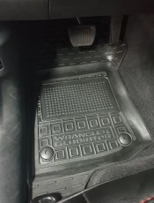 Резиновые коврики для Jeep Gladiator борт 25мм серия 3D