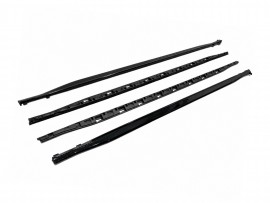 R-line Лезвия пороги Volkswagen Golf 8 2020+ черные 2шт