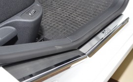 Накладки на пороги Пежо 308 (захисні накладки Peugeot 308)
