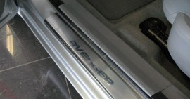 Накладки на пороги Додж Авенджер 2 (захисні накладки Dodge Avenger 2)