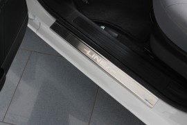 Накладки на пороги Фіат Лінеа (захисні накладки Fiat Linea)