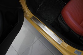 Накладки на пороги Киа Пиканто 2 (защитные накладки Kia Picanto 2)