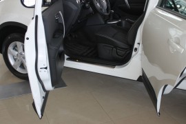 Накладки на пороги Nissan Dualis (захисні накладки Nissan Dualis)