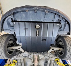 Защита двигателя Toyota Avensis T25 на авто кроме 2 литра бензин 2003-2008