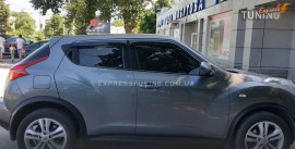 Ветровики Ниссан Жук на скотче 2011-2019 