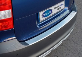 Матова накладка на задній бампер Шкода Йєті (матована накладка заднього бампера Skoda Yeti)