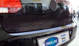 Хромована кромка багажника Volkswagen Golf 6 (хром нижня кромка кришки багажника Volkswagen Golf 6)