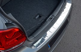 Хром накладка на задній бампер Volkswagen Polo 5 (хромована накладка заднього бампера Volkswagen Polo 5)