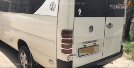 Хромированная окантовка на стопы Фольксваген ЛТ 35 (хром накладки на стопы Volkswagen LT 35)