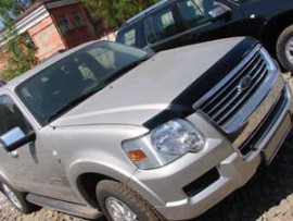 Мухобойка капота Форд Эксплорер 4 (дефлектор на капот Ford Explorer 4)