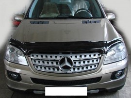 Мухобойка капота Мерседес МЛ Класс W164 (дефлектор на капот Mercedes ML Class W164)