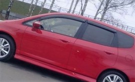 Ветровики Хонда Джаз 1 (дефлекторы окон Honda Jazz 1)