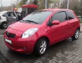 Ветровики Тойота Ярис 2 3Д (дефлекторы окон Toyota Yaris II 3D)