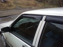 Вітровики Вольво 940 (дефлектори вікон Volvo 940)