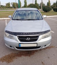 VIP Tuning Дефлектор на капот Hyundai Sonata 5 NF (муховідлякувач для Hyundai Sonata 5 NF)