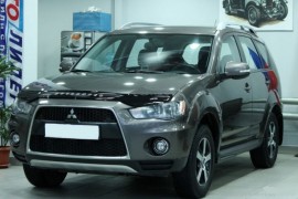 VIP Tuning Спойлер на капот Мітсубісі Аутлендер ХЛ рестайл (спойлер капота Mitsubishi Outlander XL)