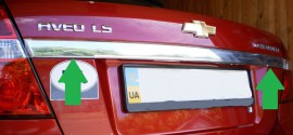 Хром накладка над номером Chevrolet Aveo T250