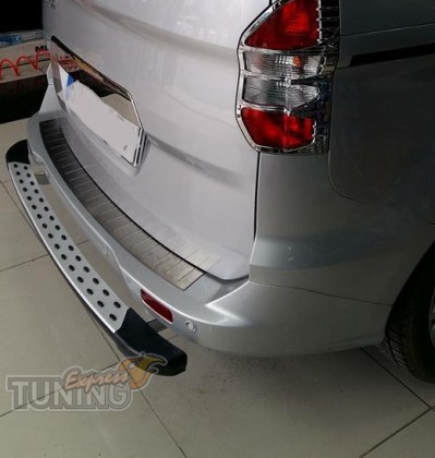 Защитная накладка заднего бампера Ford Courier 2