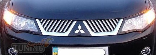 Хром накладки на решетку радиатора Mitsubishi Outlander XL