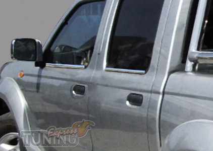 Хром молдинги стекол Nissan NP300