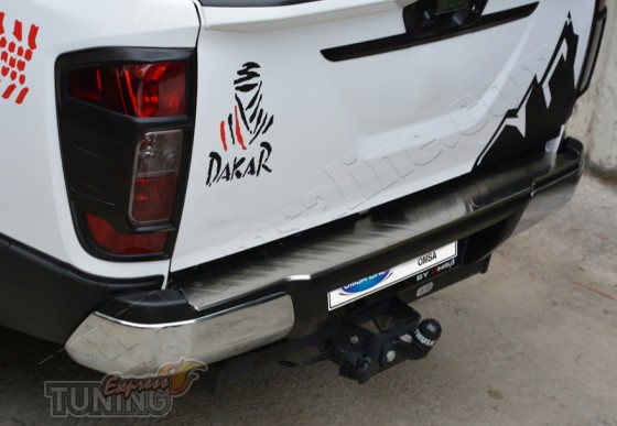 Накладка на задний бампер Nissan Navara 3 D23