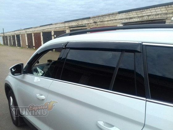 Ветровики окон Skoda Kodiaq с хромом
