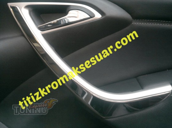Хром накладки на карточки дверей Opel Astra J