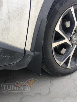 Оригинальные брызговики Toyota C-HR