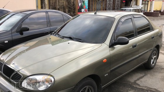 Вставные ветровики на Дэу Ланос