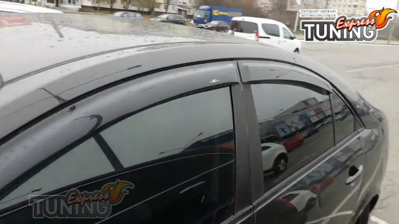 Комплект ветровиков для Nissan Primera P12