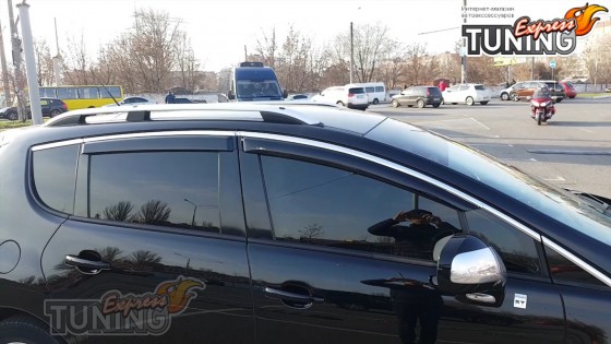 Ветровики с хромом Peugeot 3008 1 поколение 
