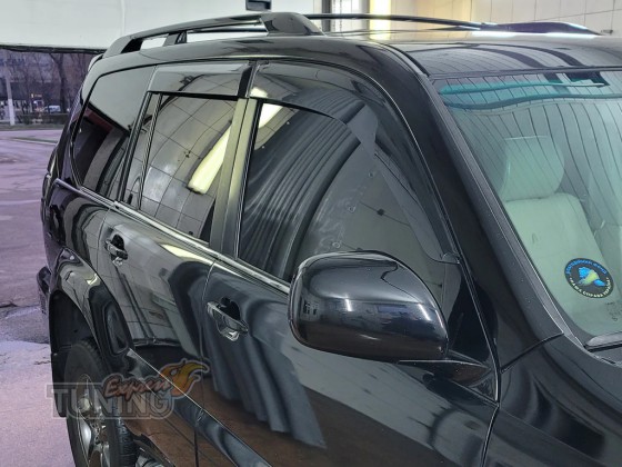 Ветровики окон Lexus LX470 фото